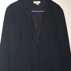 ColdWater Creek basic black blazer with stretch.